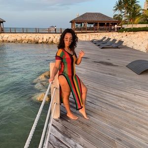 Meet your Posher, Taelor